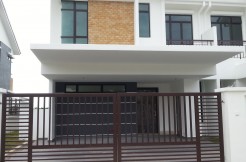 Horizon Hills Semi Detached with Golf View for Sale